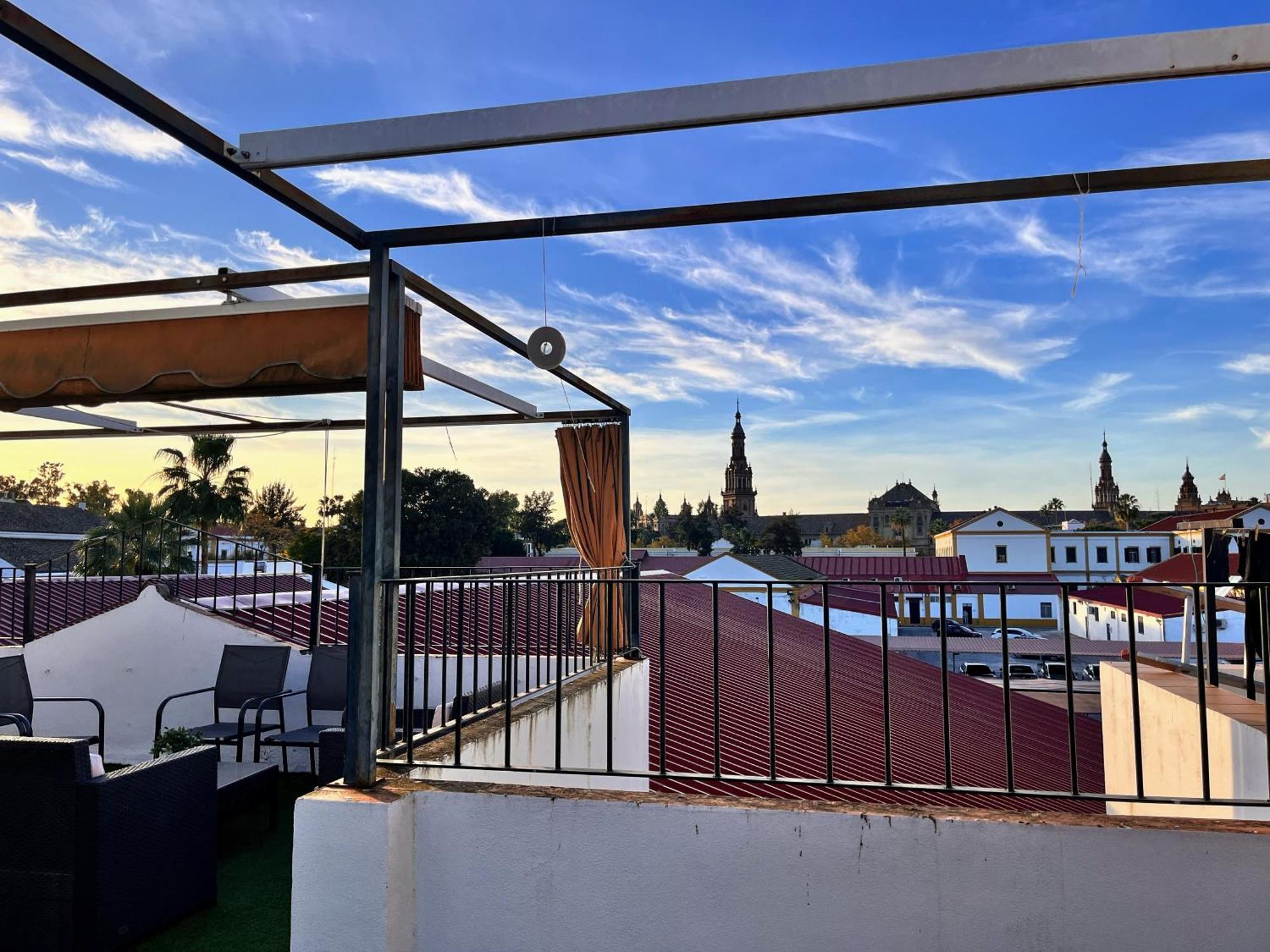 Plaza Espana Family House Seville Exterior photo